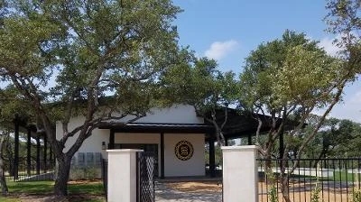 StarTech Electric Photo